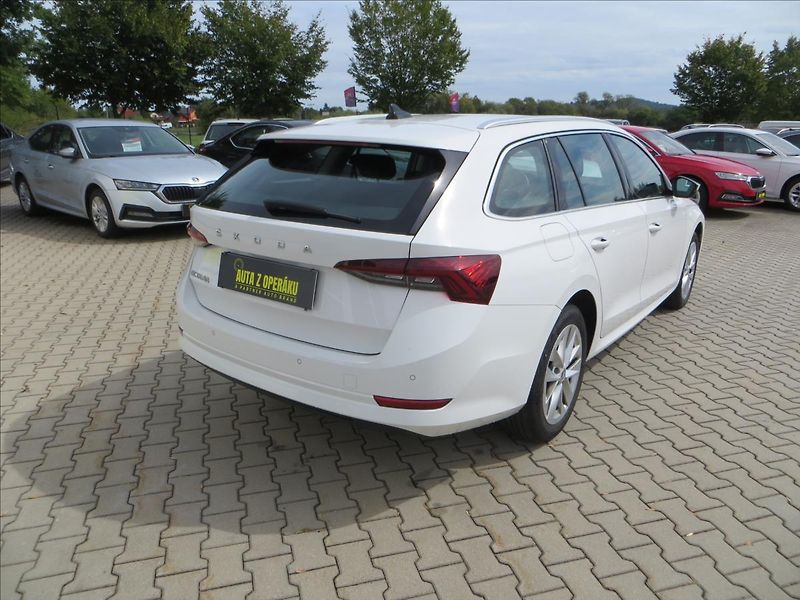 Škoda Octavia 1,5 TSI 110kW Style ČR - fotka 8 z 25