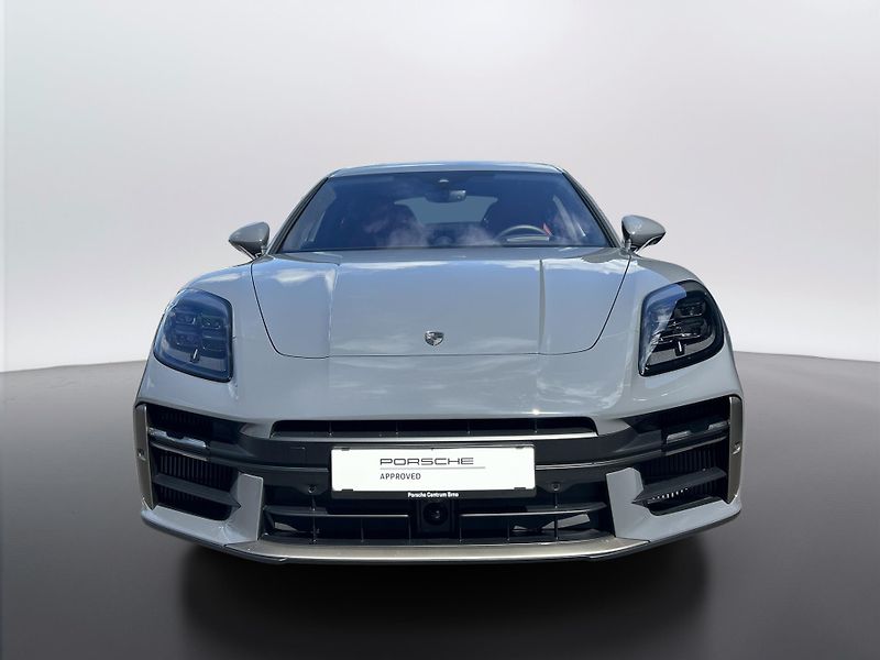 Porsche Panamera (2025) Turbo E-Hybrid - fotka 8 z 30