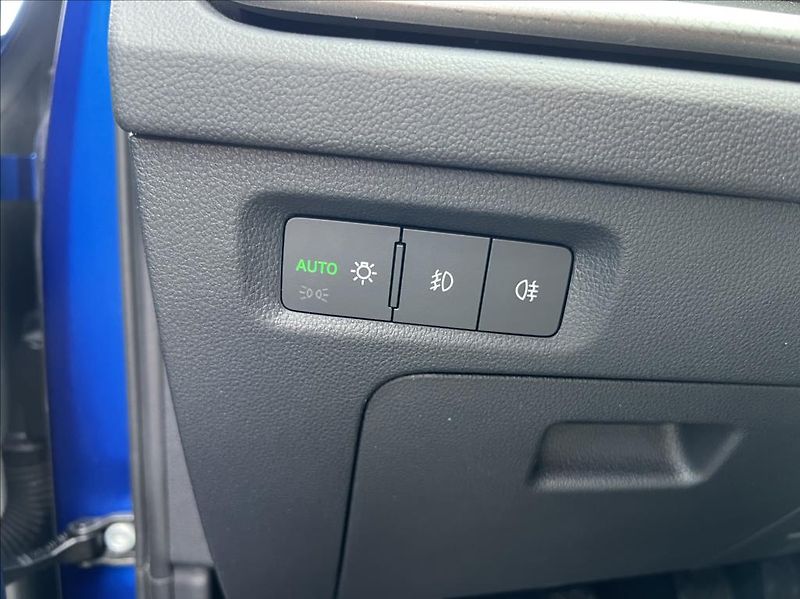 Škoda Octavia 2,0 TDi Ambition LED záruka - fotka 30 z 30
