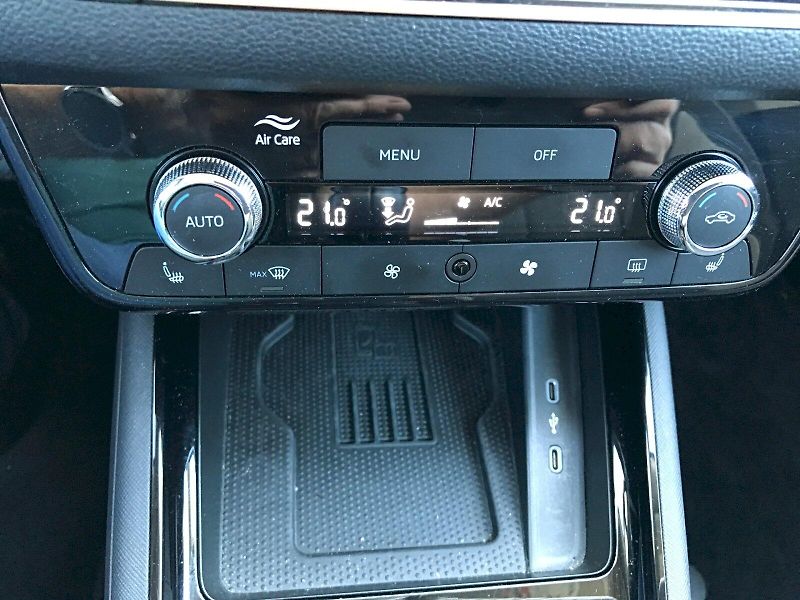 Škoda Kamiq (2025) SELEC TSI 85/1.0 M6F - fotka 23 z 26