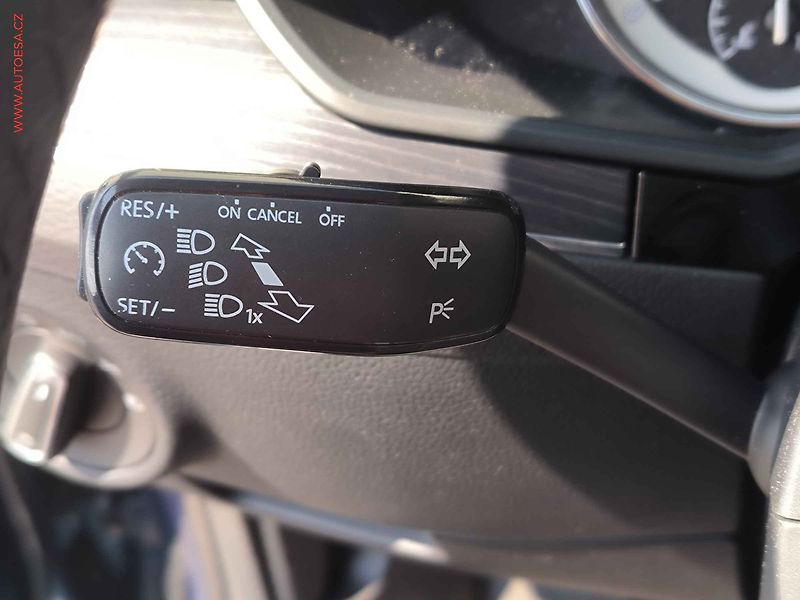 Škoda Superb (2020) 2.0TDi, Style, DSG, LED, TZ - fotka 19 z 22