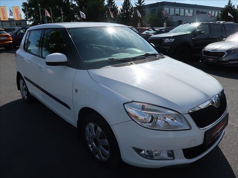 Škoda Fabia 1,2 i,NovéČR,Elegance,aut.klim - fotka 2 z 21