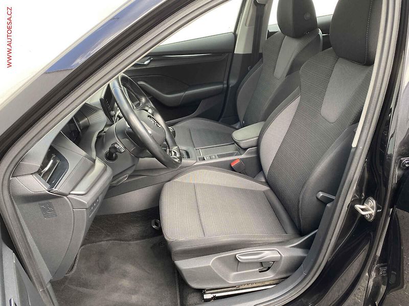 Škoda Octavia (2020) 1.5 TSi, 2.maj,ČR, Ambition - fotka 9 z 20