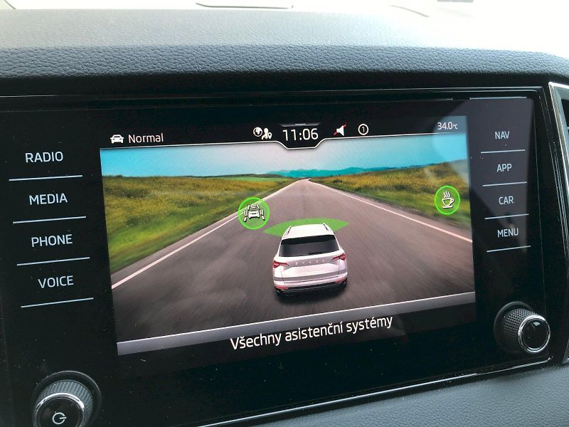 Škoda Karoq (2022) STYLE TDI 2.0/85KW 6MP - fotka 25 z 27