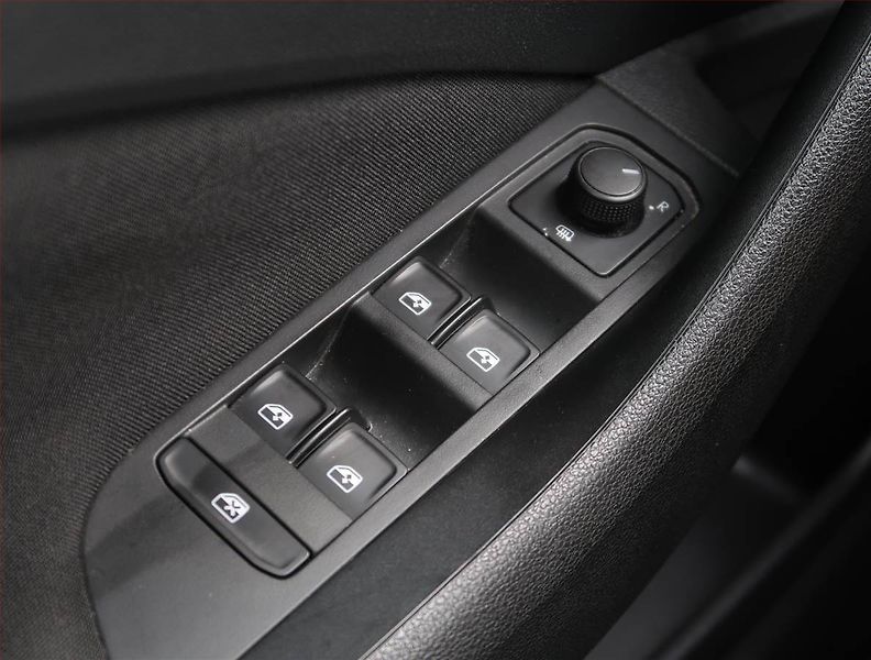 Škoda Scala (2022) Style 1.0 TSI, Tempomat - fotka 18 z 23