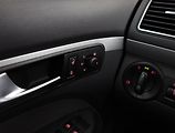 Volkswagen Touran (2011) 1.6 TDI, 7 míst, Tempomat - náhled 15