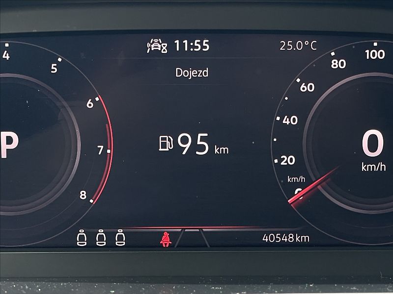 Volkswagen Tiguan Allspace 1,5 TSI DSG EVO Elegance ACC - fotka 10 z 23