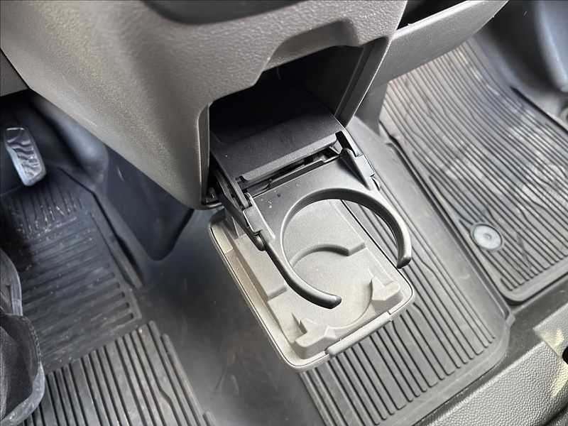 Ford Transit 0,0 Trend 68kWh 198kW269k L2 - fotka 34 z 40