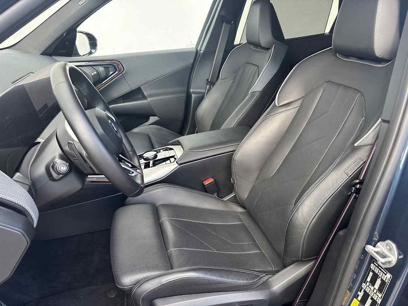 BMW X3 - fotka 2 z 10