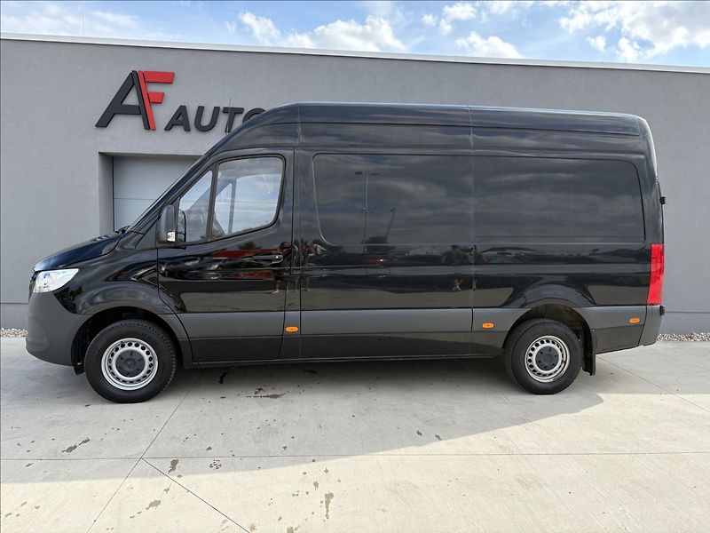 Mercedes-Benz Sprinter 2,0 - fotka 4 z 22