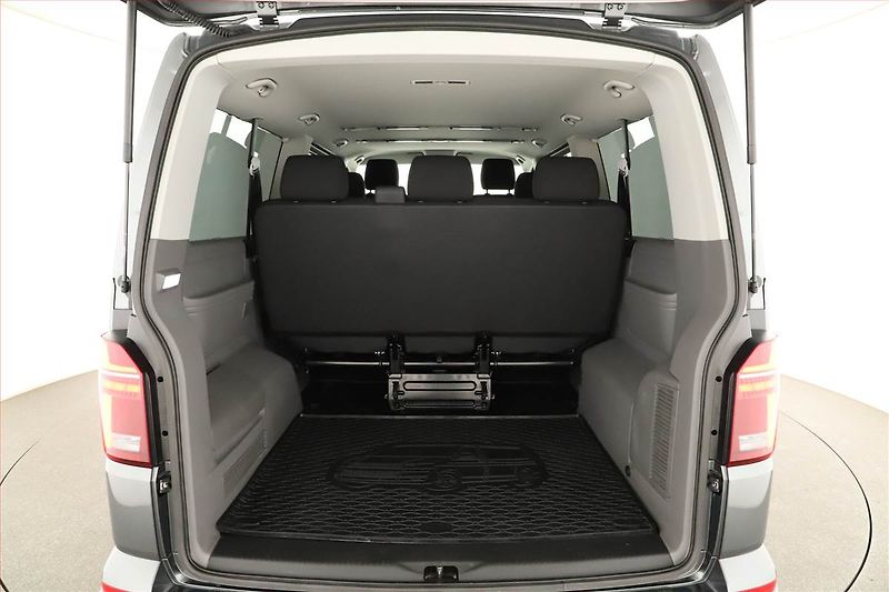Volkswagen Caravelle (2022) Comfortline 2.0 TDI, ČR, DPH - fotka 11 z 19
