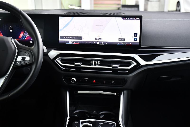 BMW i4 eDrive40 97,4%SoH. - fotka 7 z 39