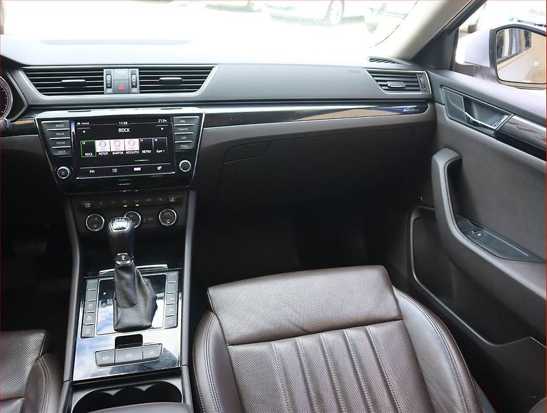 Škoda Superb (2016) 2.0 TSI, 4X4, Automat, Kůže - fotka 8 z 22