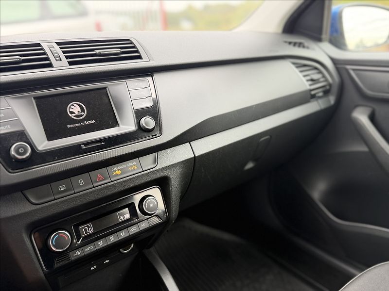 Škoda Fabia 1,2 TSI 81kW 6KVALT NOVÉ V ČR - fotka 12 z 26