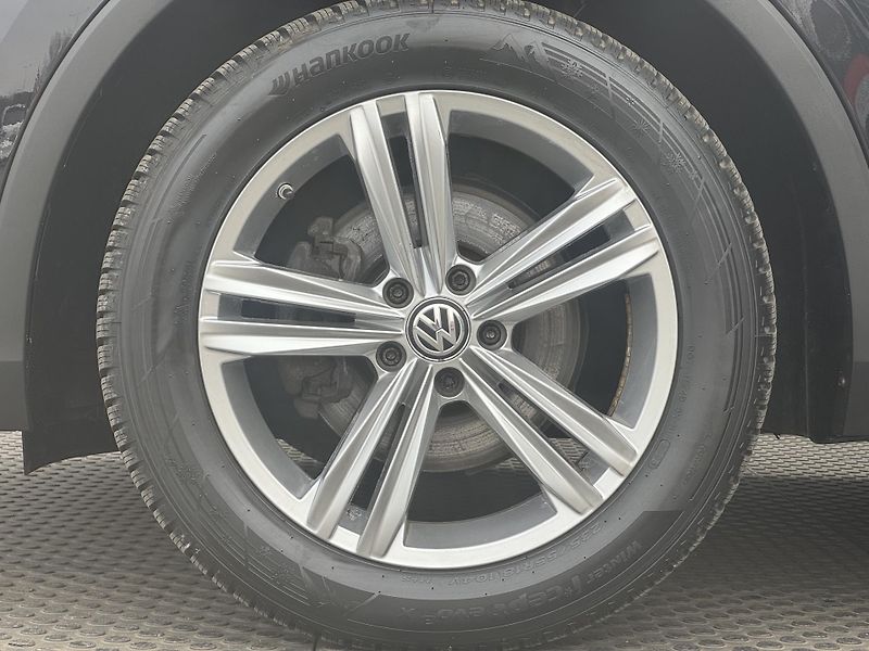 Volkswagen Tiguan (2016) 2.0TDi 4M DSG, Kessy, Panorama - fotka 45 z 48