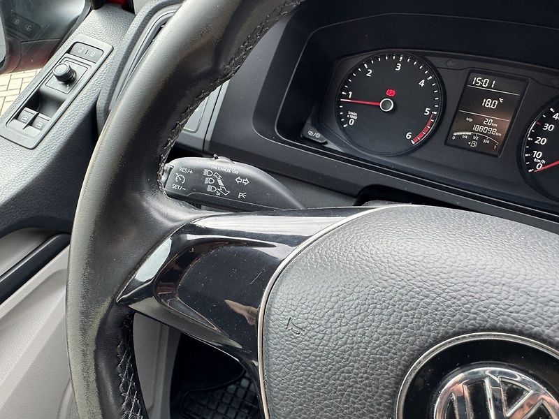 Volkswagen Transporter (2017) 2.0TDi Klima Servis VW - fotka 6 z 46
