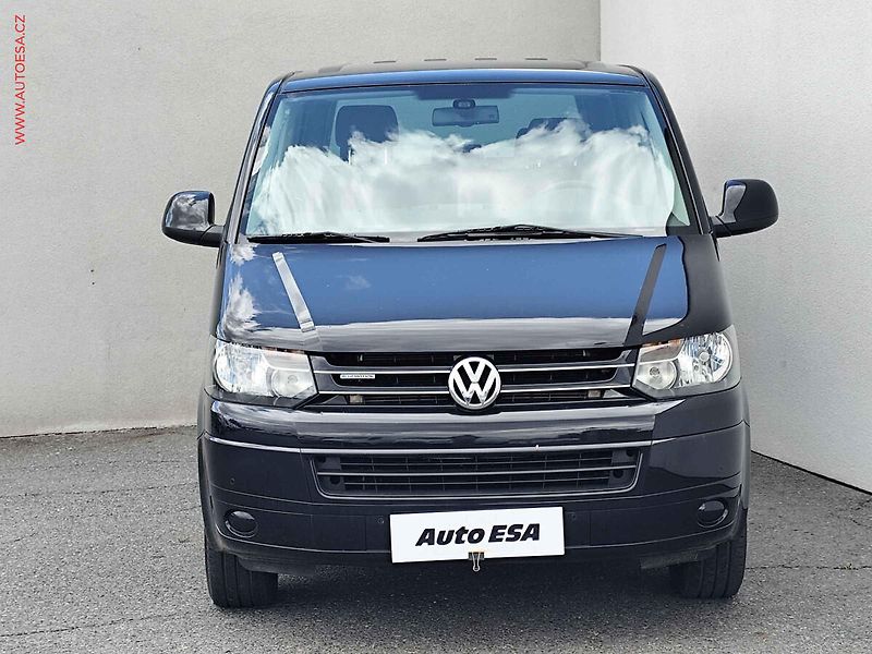 Volkswagen Multivan (2012) 2.0TDi, AC, TZ, park.asist - fotka 2 z 22