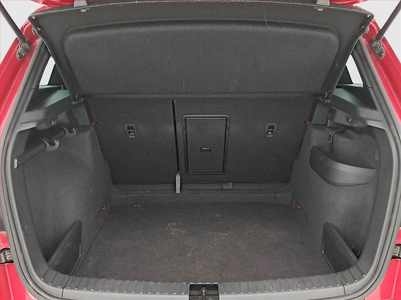 Škoda Karoq (2021) Sportline 1.5 TSI - fotka 14 z 22