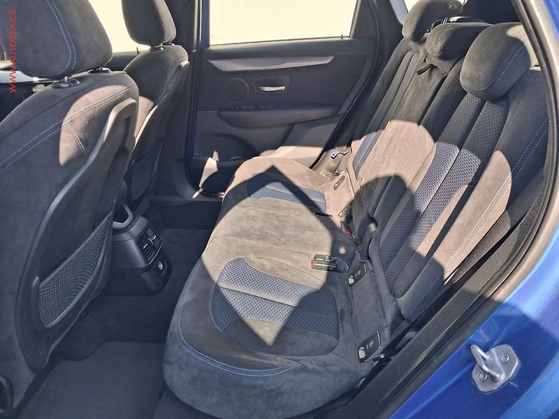 BMW Řada 2 (2016) 2.0 D 218d, ČR, AT, bixen, - fotka 10 z 20