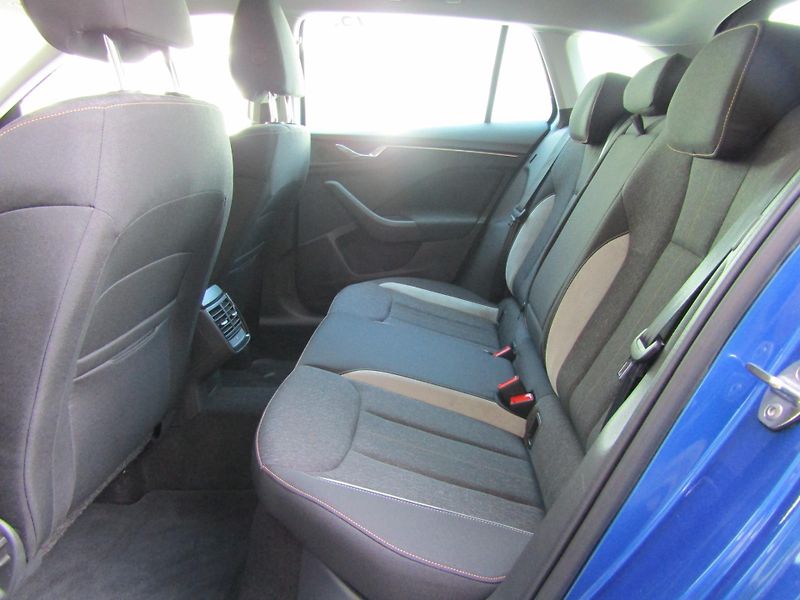 Škoda Scala FL Top Selection 1.0 TSI /85kW - fotka 24 z 30