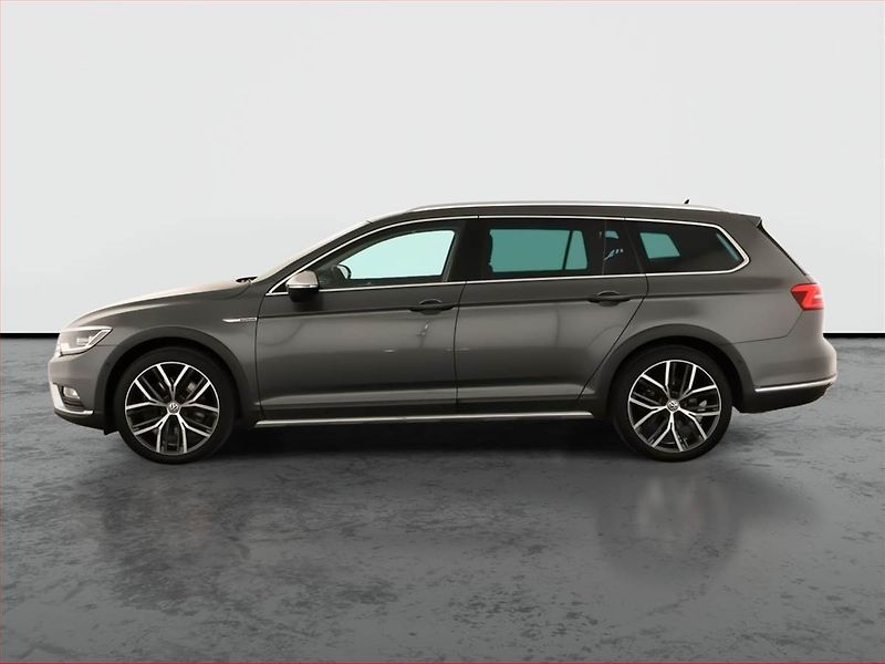Volkswagen Passat (2017) Alltrack 2.0 BiTDI, 4X4 - fotka 3 z 18