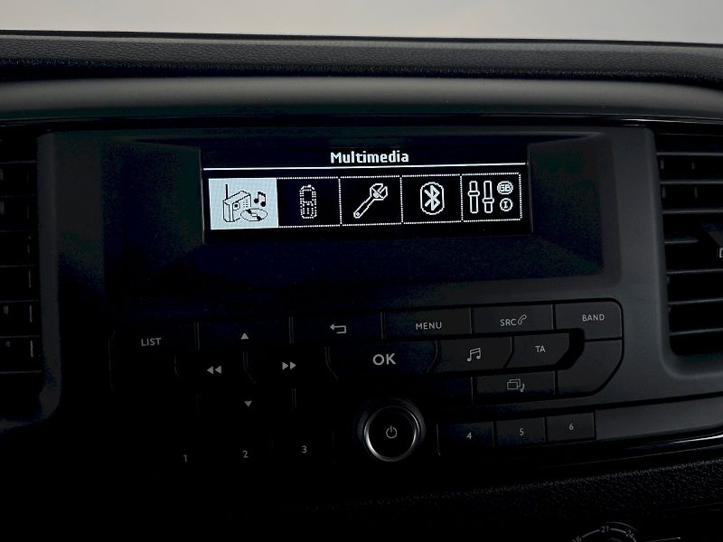 Toyota ProAce Verso (2020) 2.0L 150k Combi L1 - fotka 12 z 27