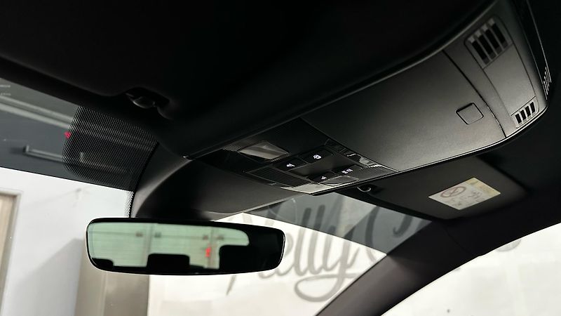 Volkswagen Golf RECARO / REMUS / TOP STAV - fotka 35 z 43