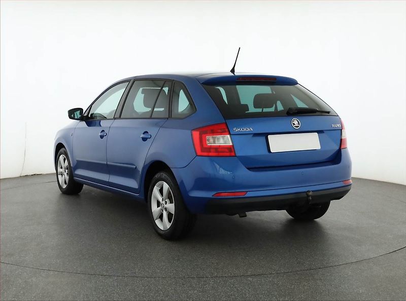 Škoda Rapid (2014) Spaceback 1.6 TDI, Navi - fotka 4 z 16