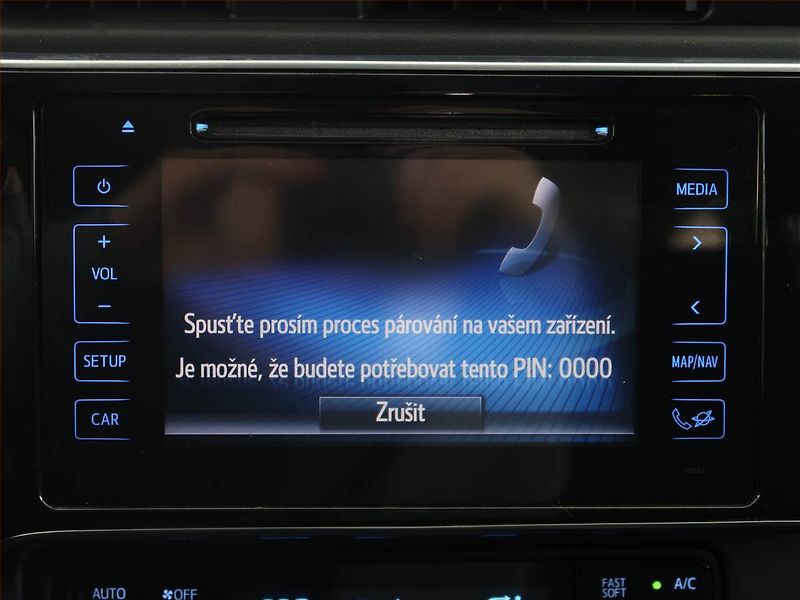 Toyota Auris (2016) Hybrid, Automat, Tempomat - fotka 18 z 21