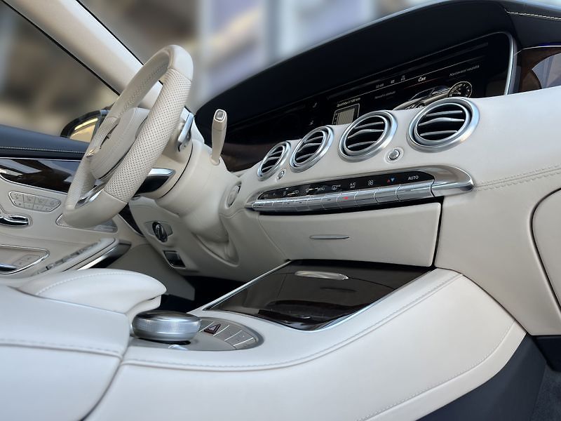 Mercedes-Benz Třídy S S-Třída 500 kabriolet - fotka 18 z 27