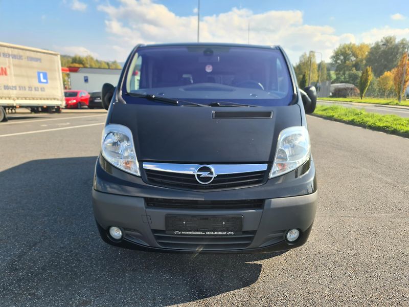 Opel Vivaro (2012) LONG 2.0 CDTi HRADEC KRÁLOVÉ - fotka 4 z 89