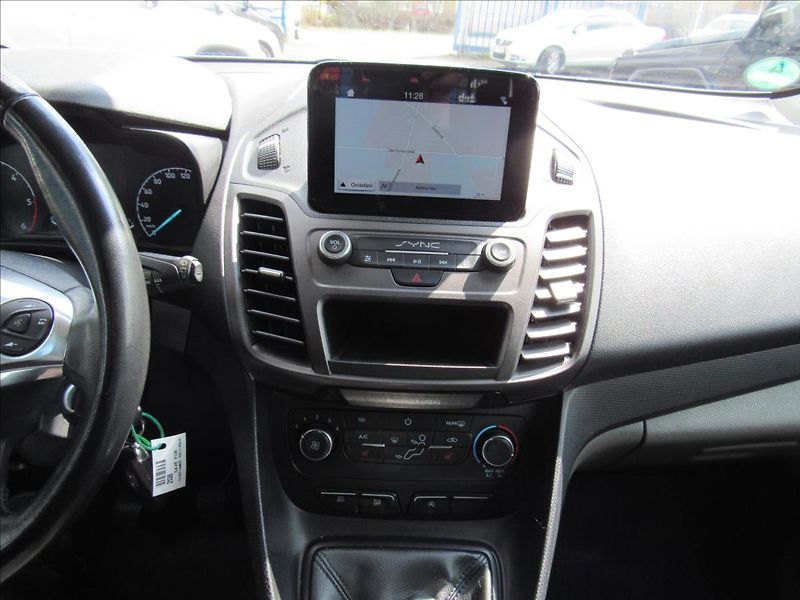 Ford Tourneo Connect 1,5 TDCi 88kW 5 Míst Long - fotka 15 z 32