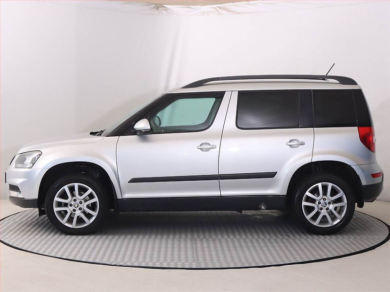 Škoda Yeti (2014) 2.0 TDI, 4X4, Tempomat - fotka 3 z 17