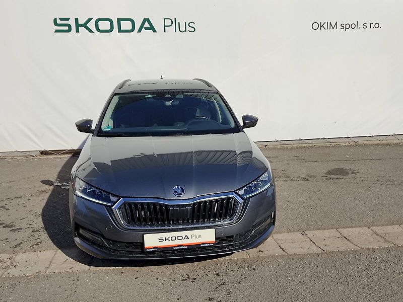 Škoda Octavia (2023) combi Tour 2,0 Tdi 110 Kw - fotka 4 z 37