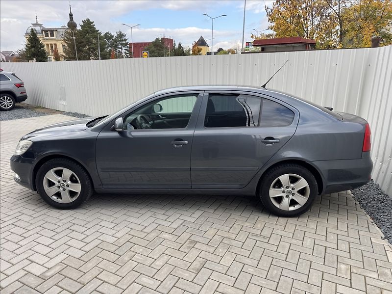 Škoda Octavia 1,8 TSI klima 1.maj. původ ČR - fotka 4 z 50
