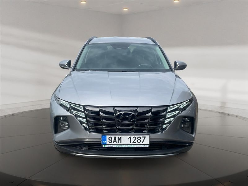 Hyundai Tucson 1,6 CRDI Smart AT - fotka 2 z 11