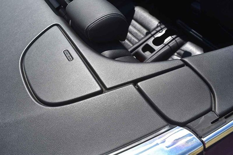 Opel Cascada se hodí třeba na výjižďky k vodě.