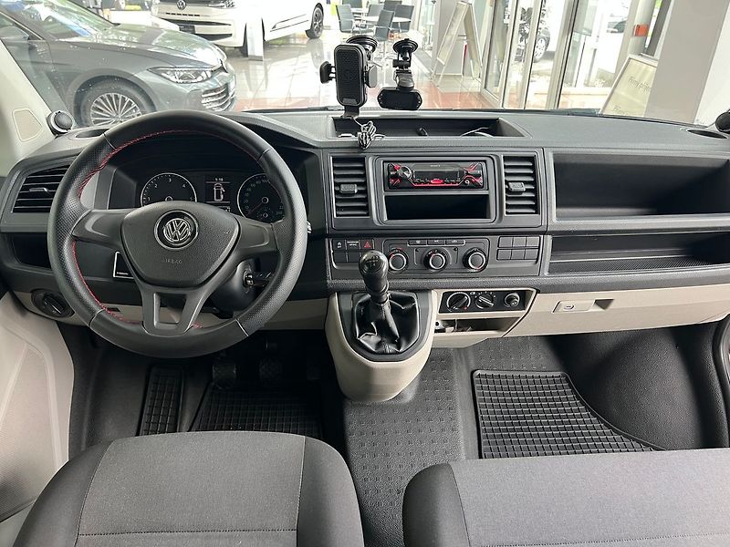 Volkswagen Transporter 2,0TDI 75kW - fotka 7 z 12