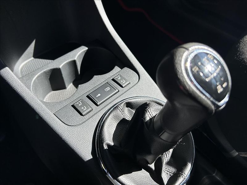Škoda Roomster 1,2 TSi  Tažné,Klima,Výhřevy - fotka 23 z 49