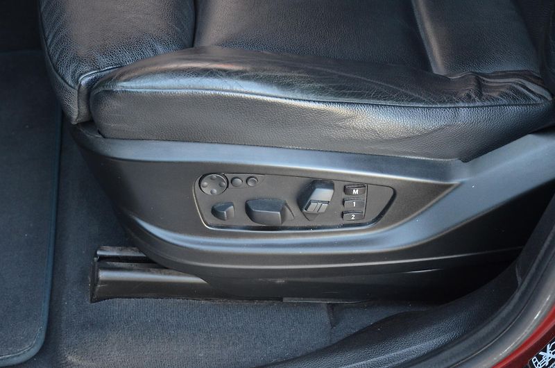 BMW X6 (2013) xDrive 40d 225kW / ČR - fotka 23 z 37