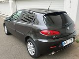 Alfa Romeo 147 (2005) 1.6i, 77kw L+Z pneu - náhled 2