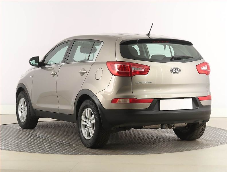 Kia Sportage (2011) 1.6 GDI - fotka 4 z 15