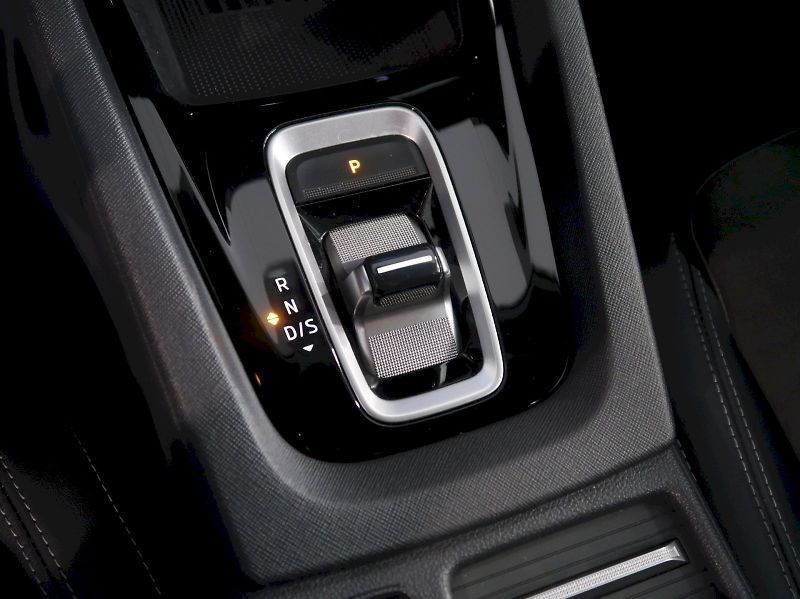 Škoda Octavia (2024) SELECTION 2.0TDI 110KW DSG LED - fotka 33 z 43