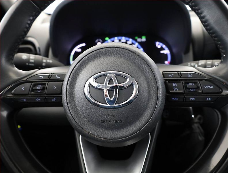 Toyota Yaris Cross (2023) 1.5 VVT-iE E-Four - fotka 8 z 19