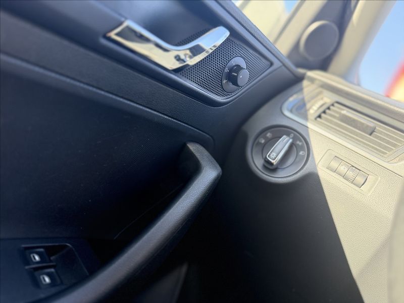 Škoda Rapid 1,2 TSI +SADA ZIMNÍCH KOL - fotka 14 z 26