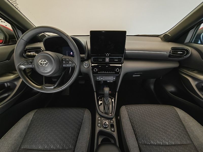 Toyota Yaris Cross 1.5 TNGA HEV Style 4x4 - fotka 10 z 32