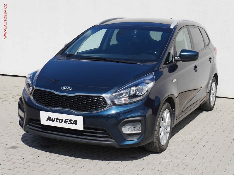 Kia Carens (2017) 1.6GDi, 1.maj,ČR, Navi, park - fotka 3 z 22