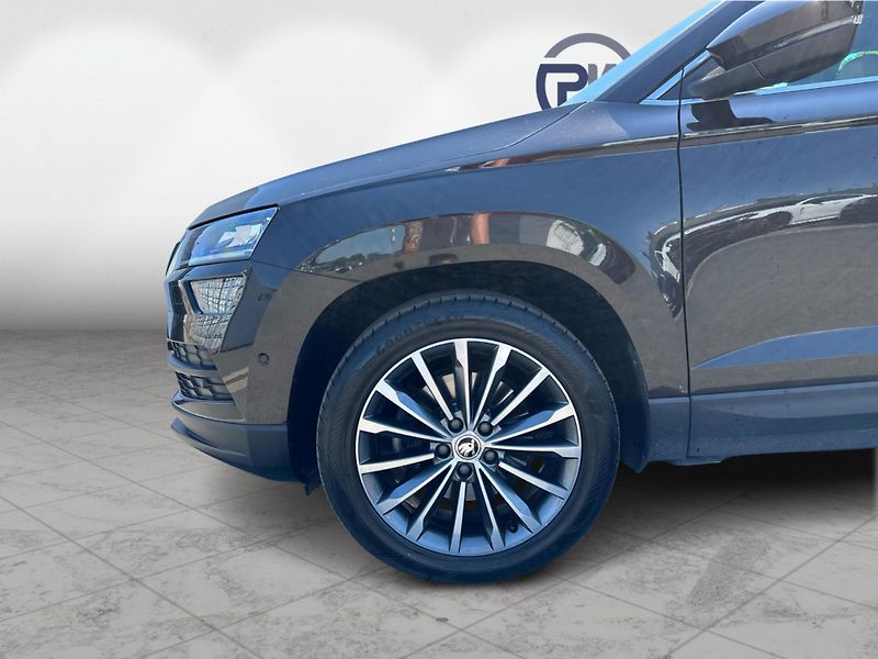 Škoda Karoq Style 2.0 TDI 110kW 4x4 - fotka 9 z 26