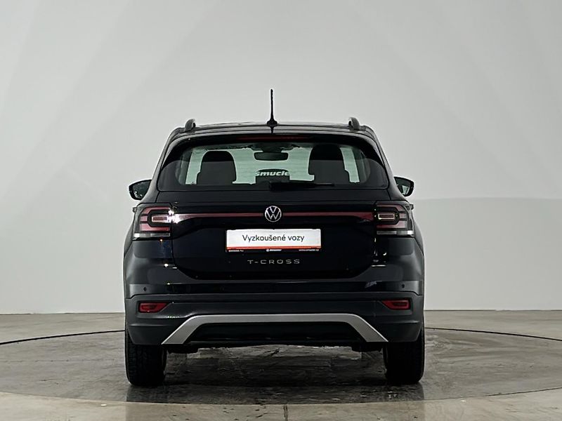 Volkswagen T-Cross LIFE - fotka 17 z 28