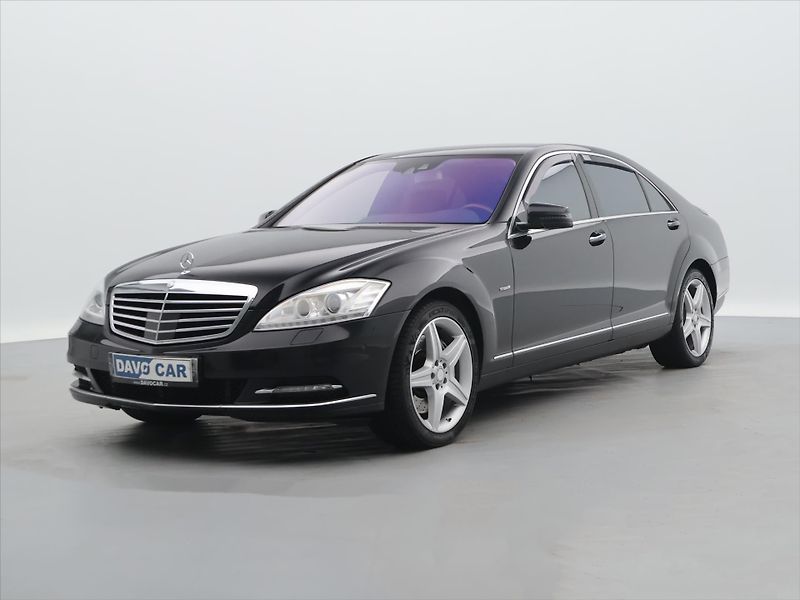 Mercedes-Benz Třídy S 4,7 500 L 320 kW 4 Matic AMG - fotka 3 z 39
